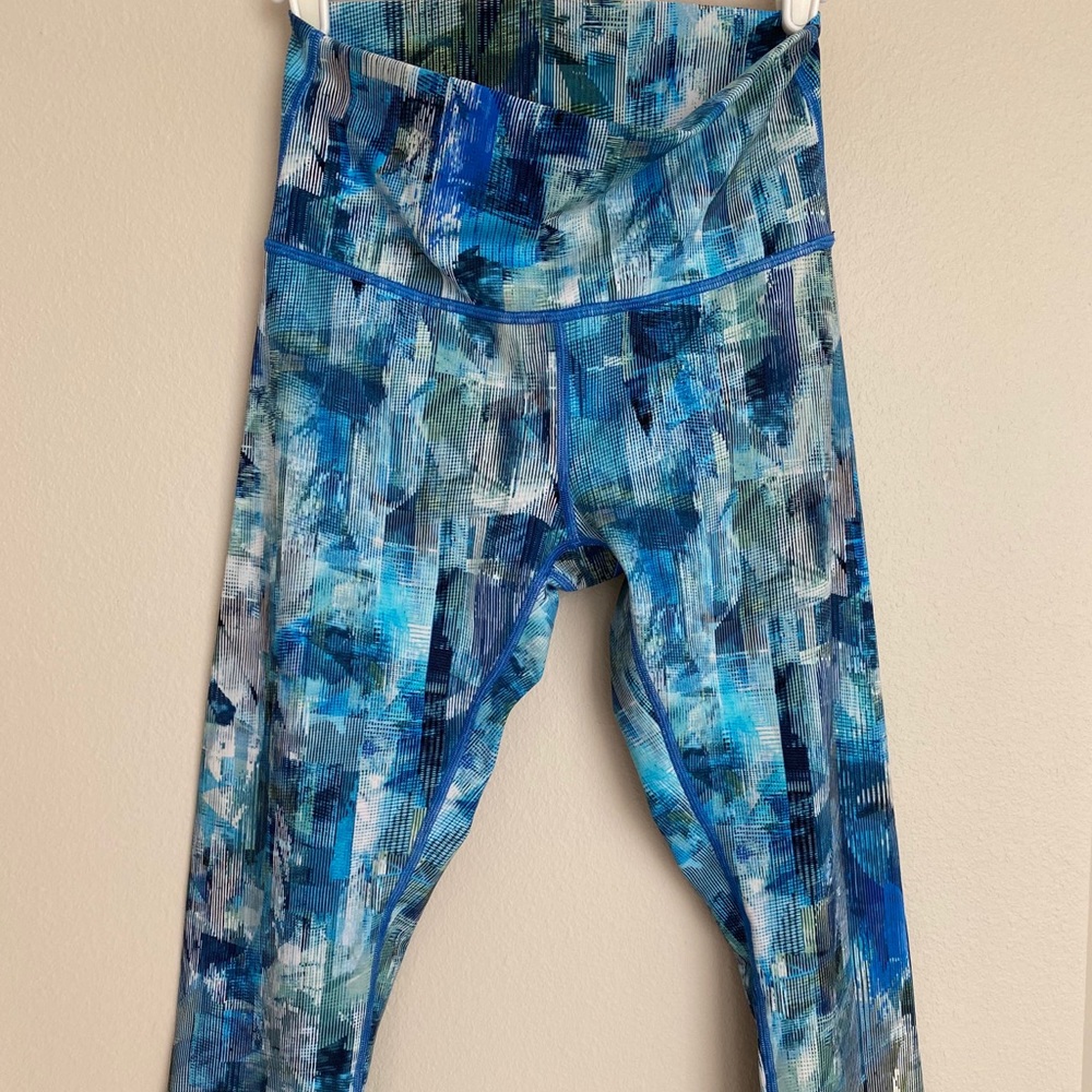 Lululemon cropped leggings
